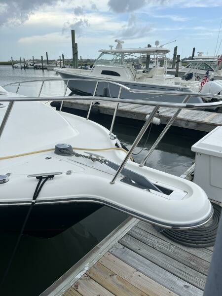 33ft Pursuit Yacht For Sale