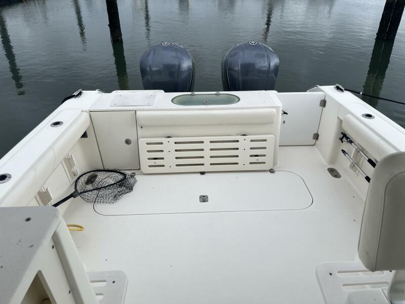 2006 Pursuit 3370 Offshore