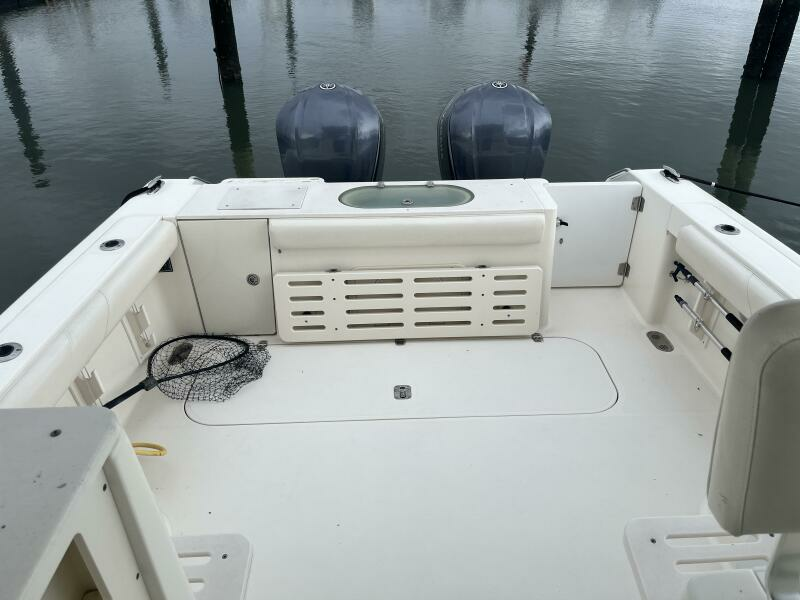 33ft Pursuit Yacht For Sale