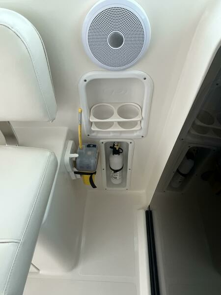 33ft Pursuit Yacht For Sale