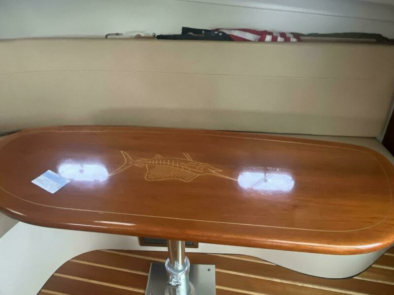 33ft Pursuit Yacht For Sale
