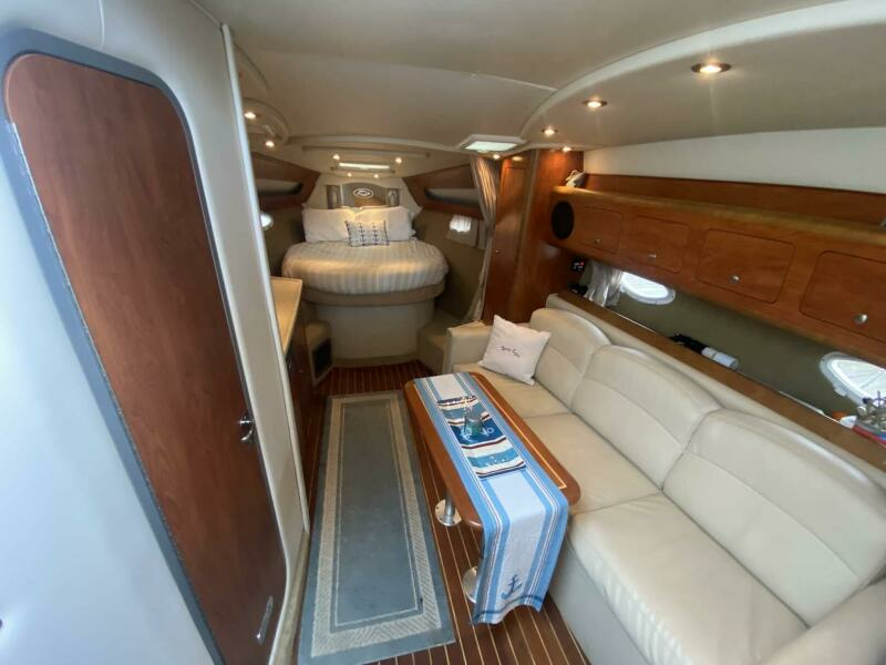 BRITE EYES 35ft Rinker Yacht For Sale