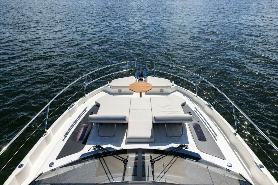 2026 Prestige F5.7 Flybridge - Flybridge View of Foredeck