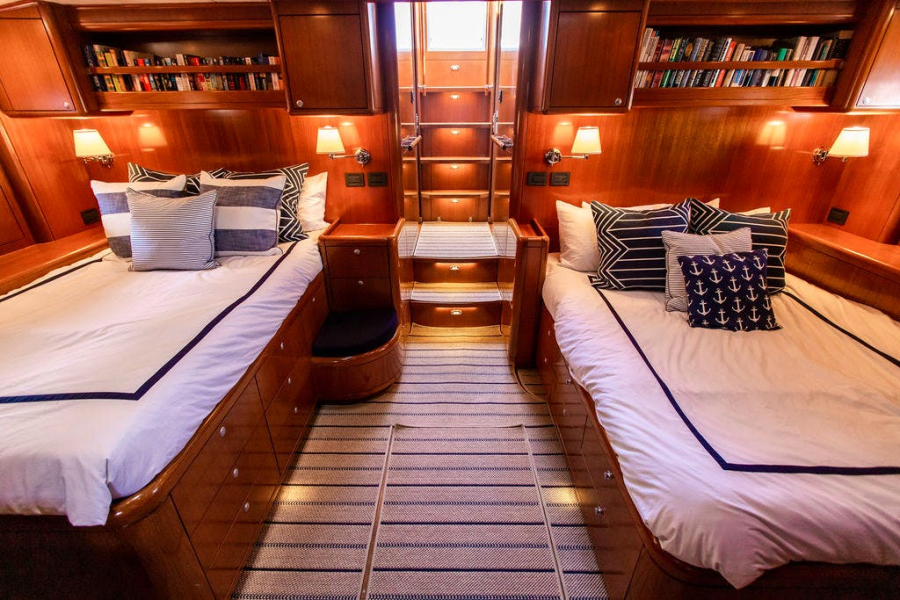 CABOCHON 91ft Ta Chiao Bro Yacht For Sale