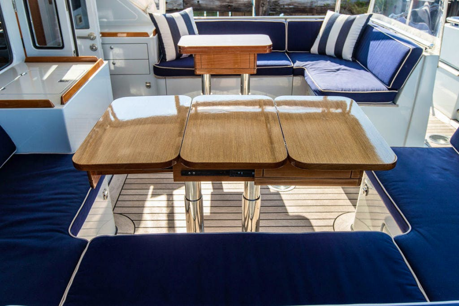 CABOCHON 91ft Ta Chiao Bro Yacht For Sale