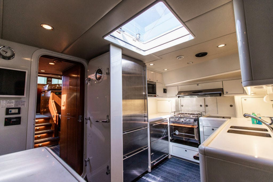 CABOCHON 91ft Ta Chiao Bro Yacht For Sale