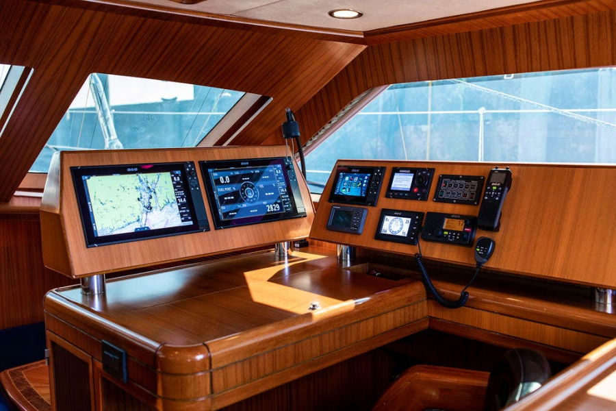 CABOCHON 91ft Ta Chiao Bro Yacht For Sale