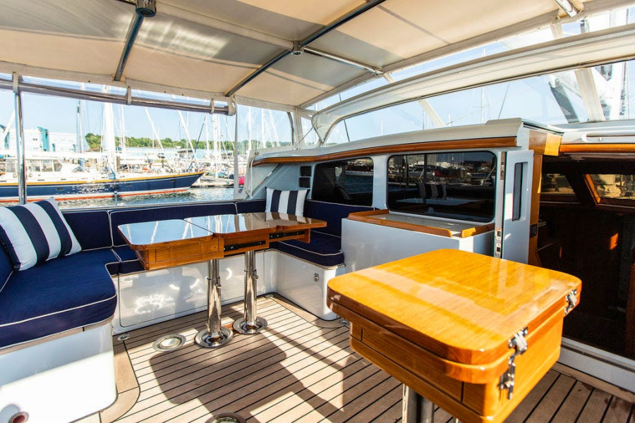 CABOCHON 91ft Ta Chiao Bro Yacht For Sale