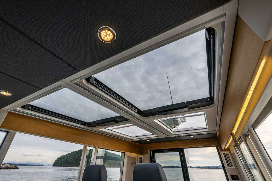 40ft Nimbus Yacht For Sale