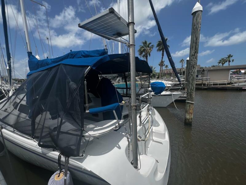 1996 Catalina 320