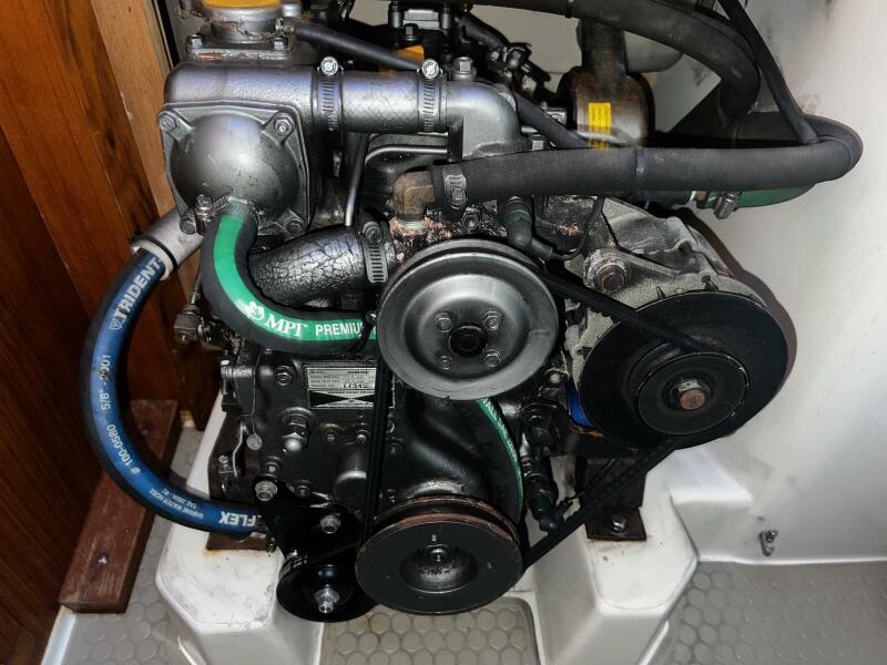 1996 Catalina 320