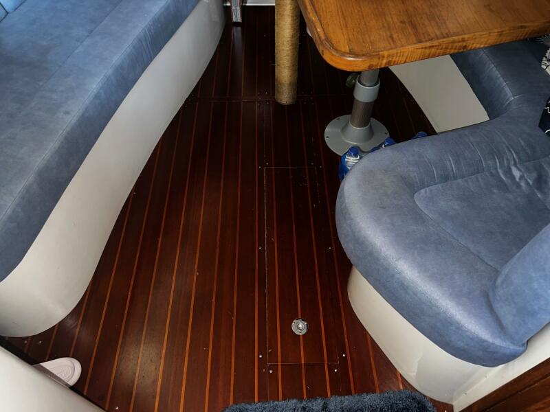1996 Catalina 320