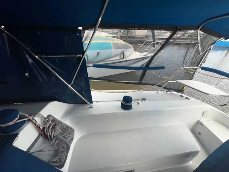 1996 Catalina 320