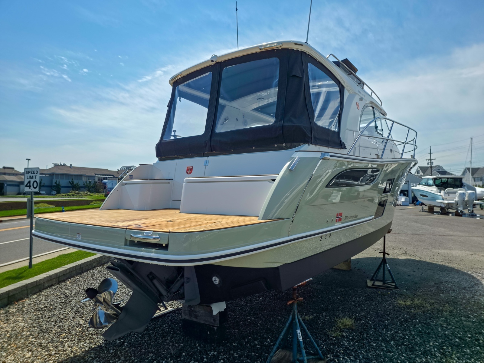 31ft Marex Yacht For Sale