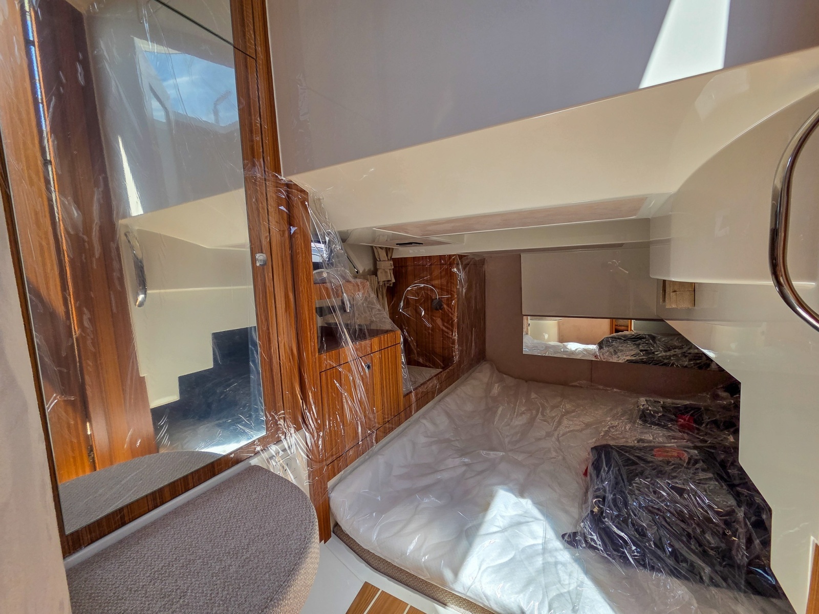 31ft Marex Yacht For Sale