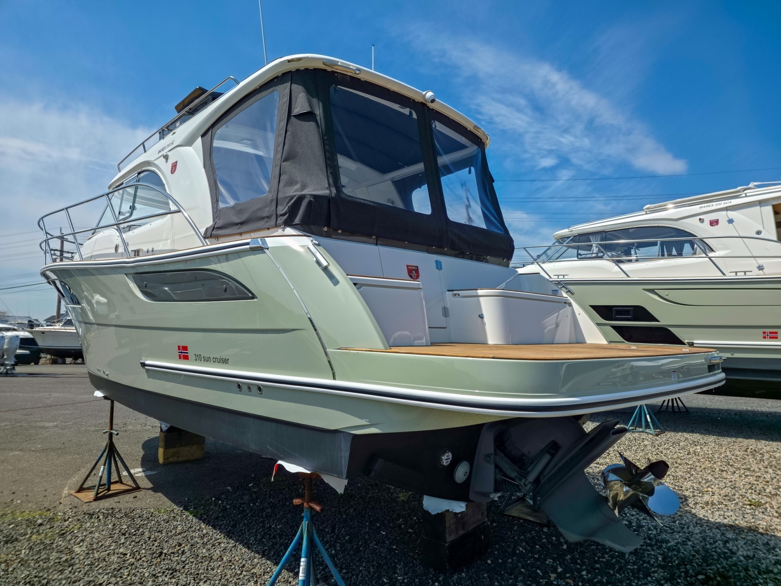 31ft Marex Yacht For Sale