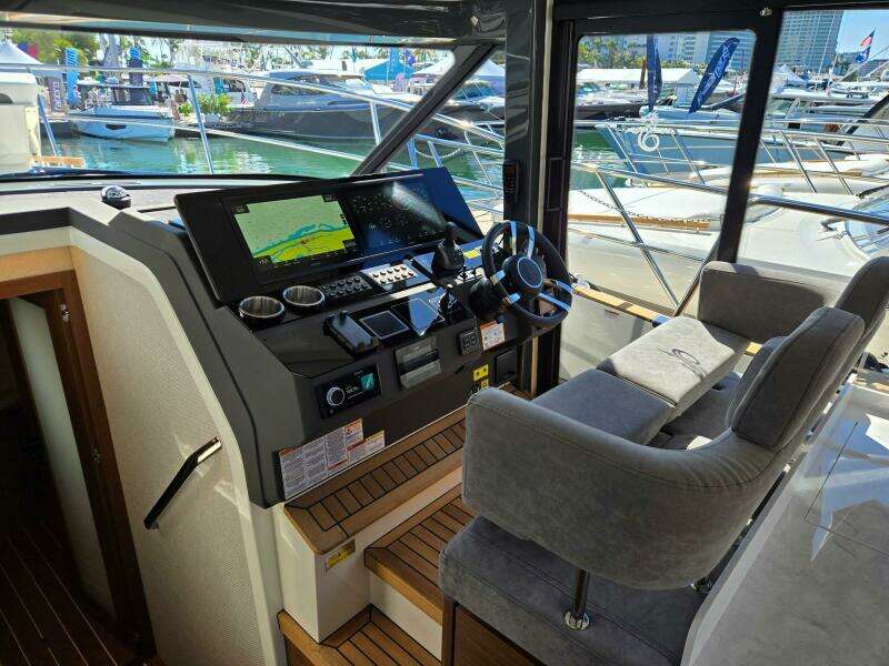 44ft Marex Yacht For Sale