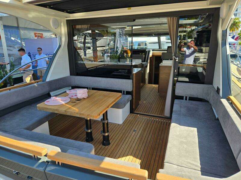 44ft Marex Yacht For Sale