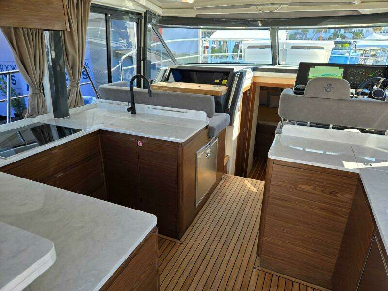 44ft Marex Yacht For Sale