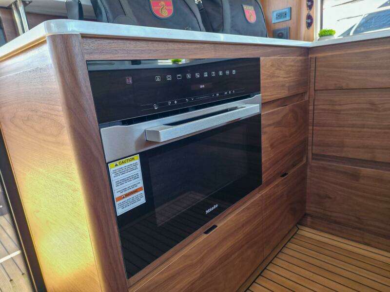 44ft Marex Yacht For Sale