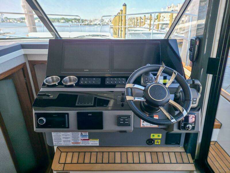 44ft Marex Yacht For Sale