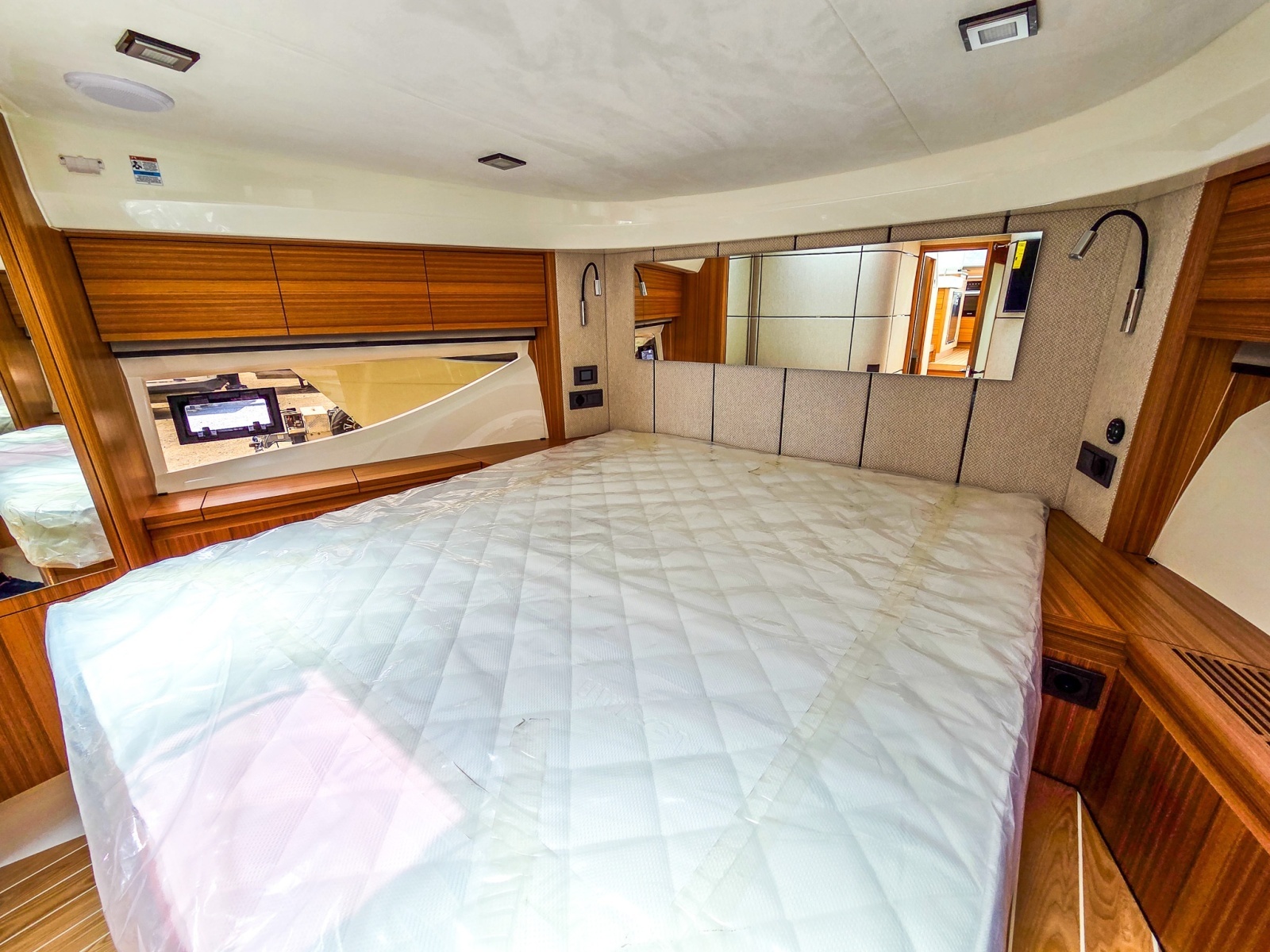 44ft Marex Yacht For Sale