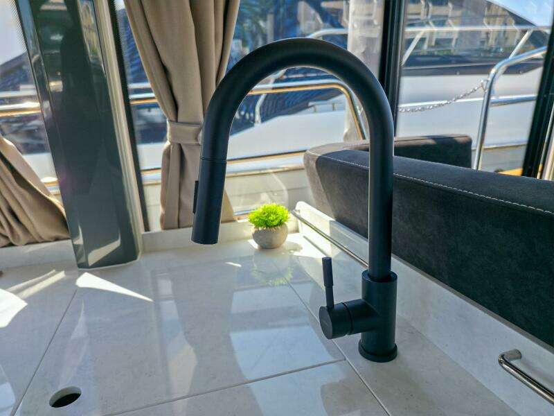 44ft Marex Yacht For Sale