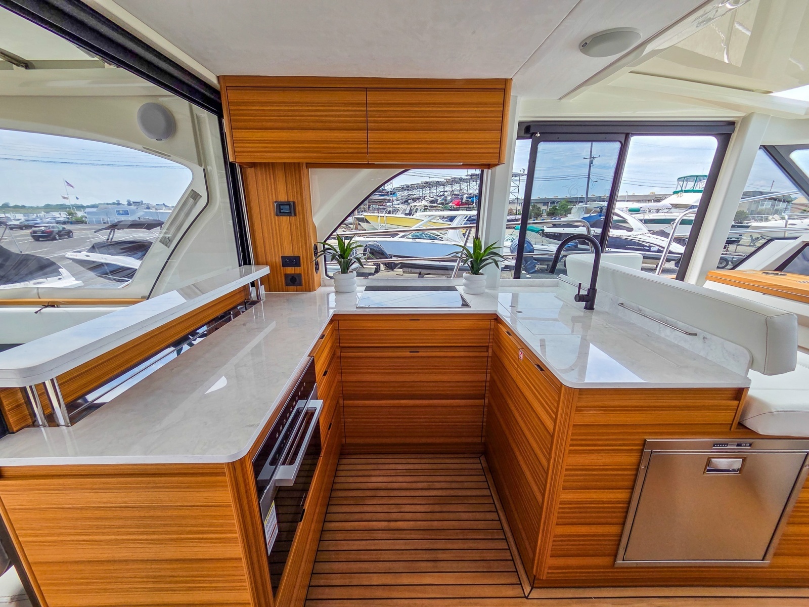 44ft Marex Yacht For Sale
