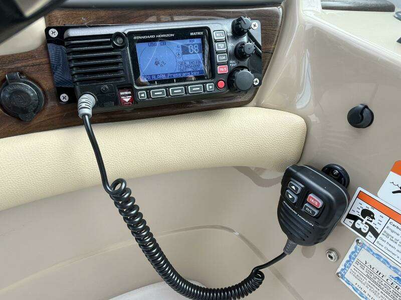 Seas the Day 35ft Four Winns Yacht For Sale