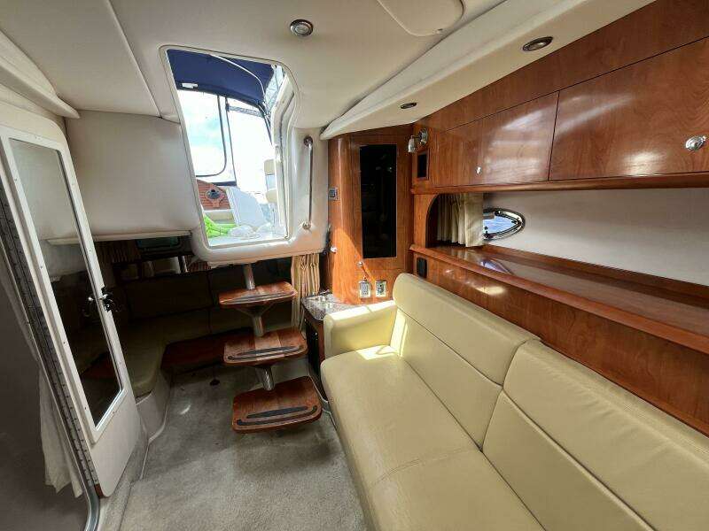 Seas the Day 35ft Four Winns Yacht For Sale