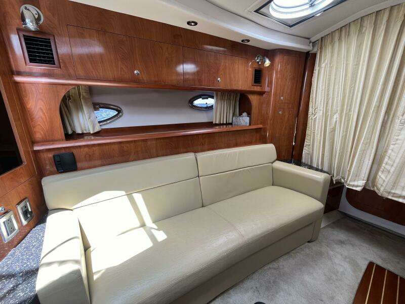 Seas the Day 35ft Four Winns Yacht For Sale