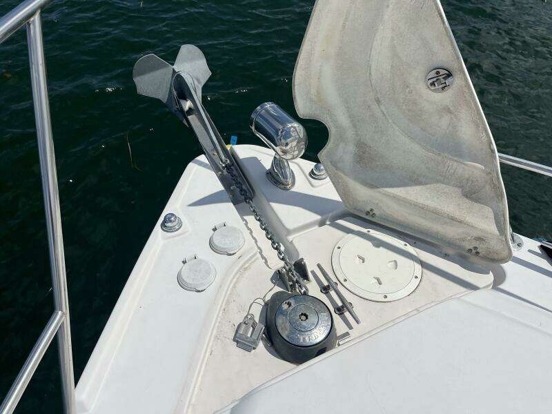 Seas the Day 35ft Four Winns Yacht For Sale