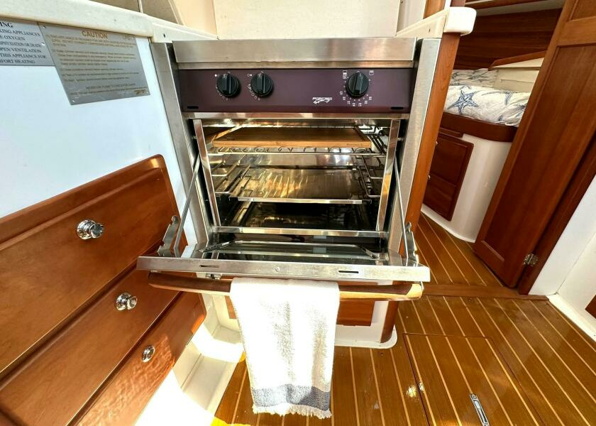 Galley Oven 