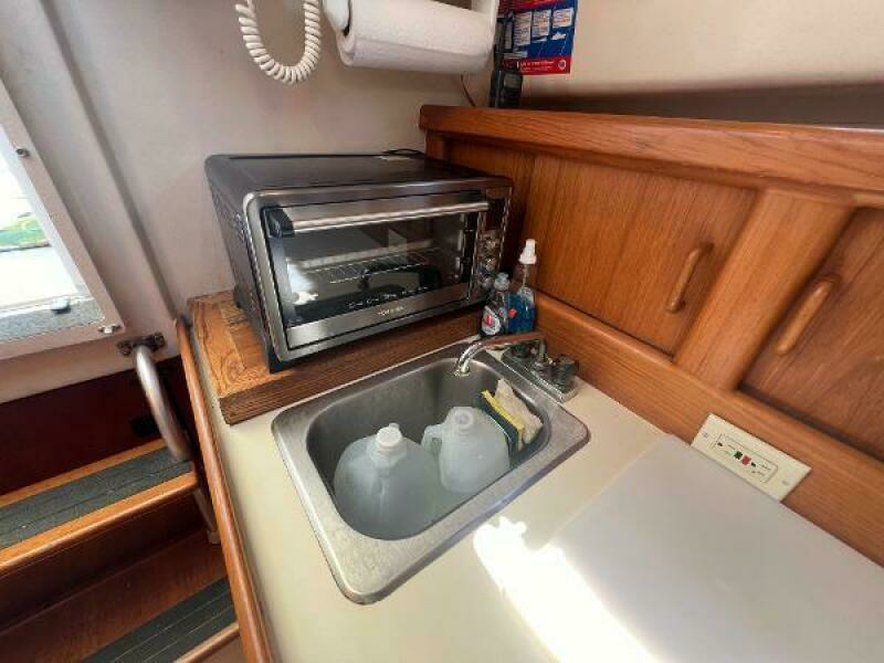 30ft Mainship Yacht For Sale