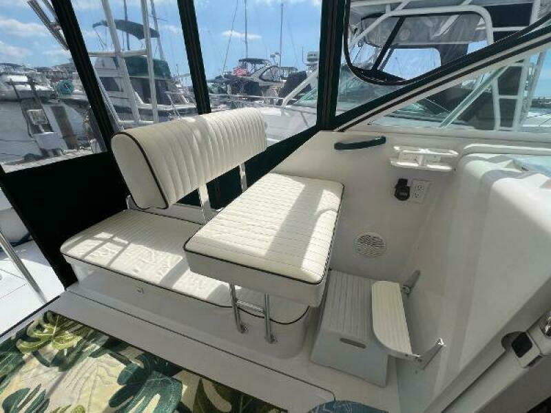 30ft Mainship Yacht For Sale
