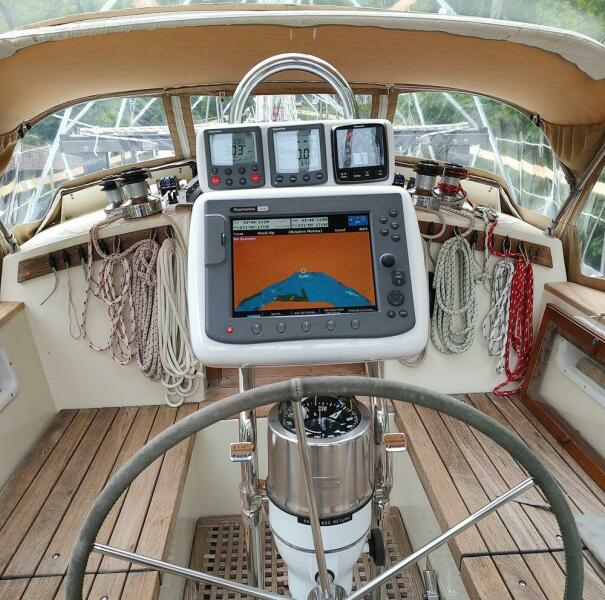 KaSondera 38ft Brewer Yacht For Sale