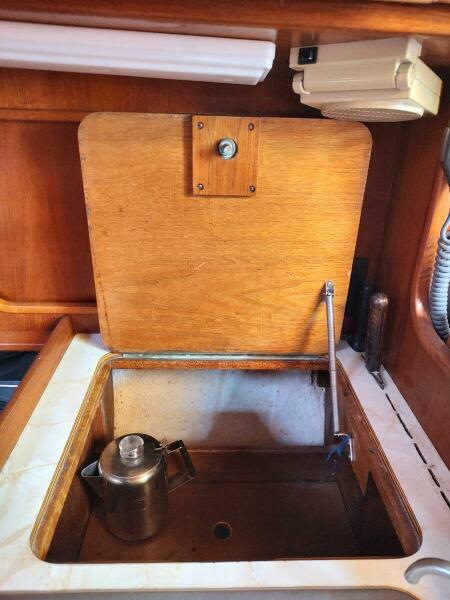 KaSondera 38ft Brewer Yacht For Sale