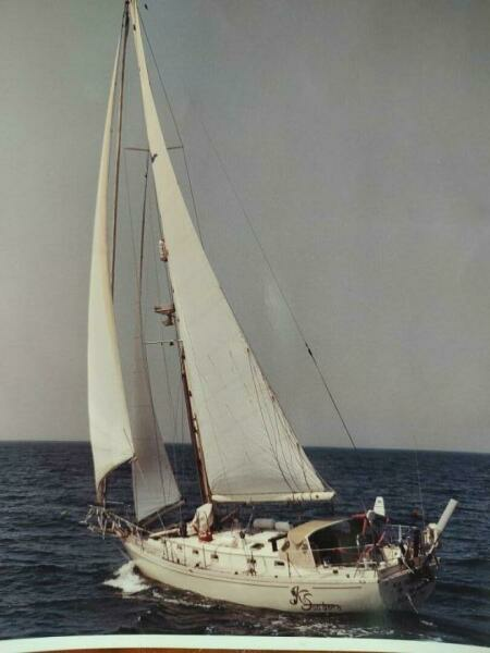 KaSondera 38ft Brewer Yacht For Sale