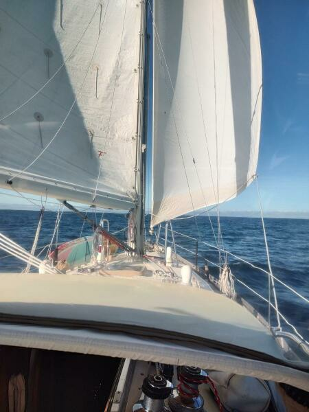 KaSondera 38ft Brewer Yacht For Sale
