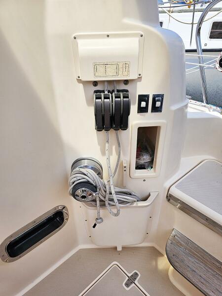 2009 Island Packet SP Cruiser
