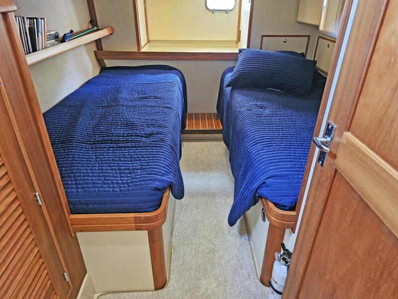 2009 Island Packet SP Cruiser