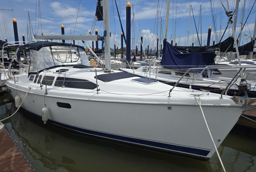 2001 Hunter 340