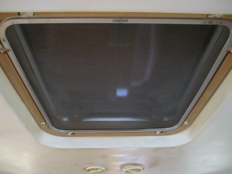 2001 Hunter 340