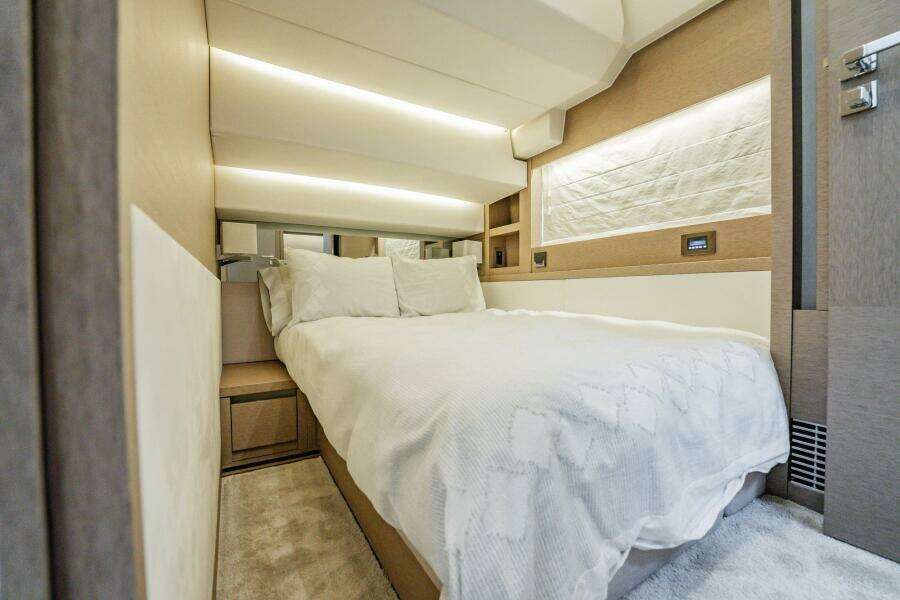 No Rush 63ft Prestige Yacht For Sale