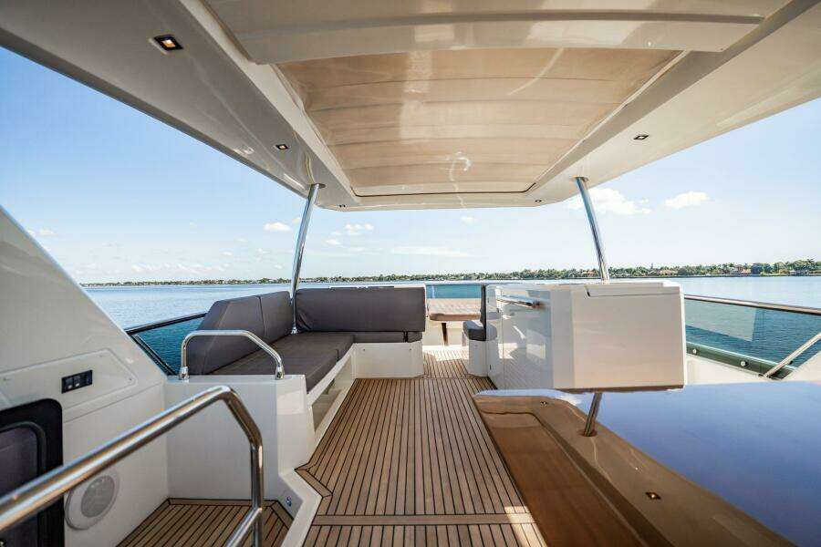 No Rush 63ft Prestige Yacht For Sale