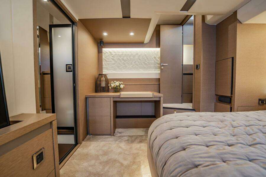 No Rush 63ft Prestige Yacht For Sale