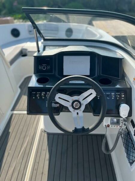 Serieously Good 20ft Bayliner Yacht For Sale