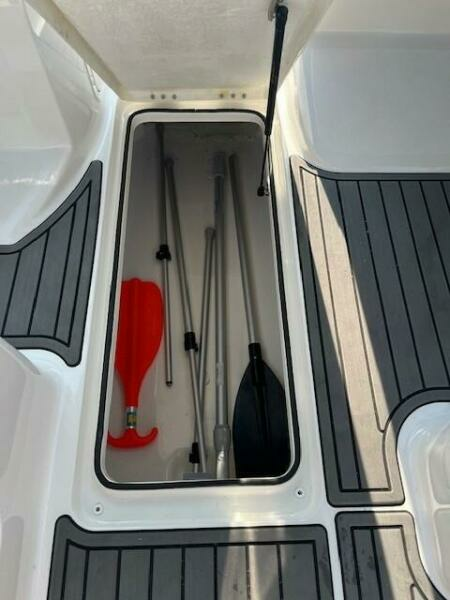 Serieously Good 20ft Bayliner Yacht For Sale