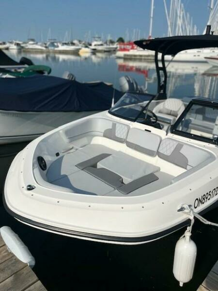 Serieously Good 20ft Bayliner Yacht For Sale
