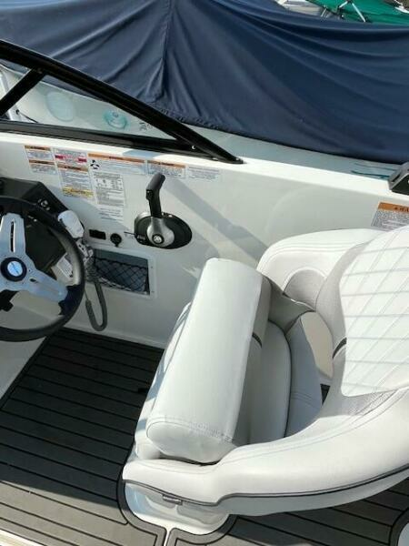 Serieously Good 20ft Bayliner Yacht For Sale